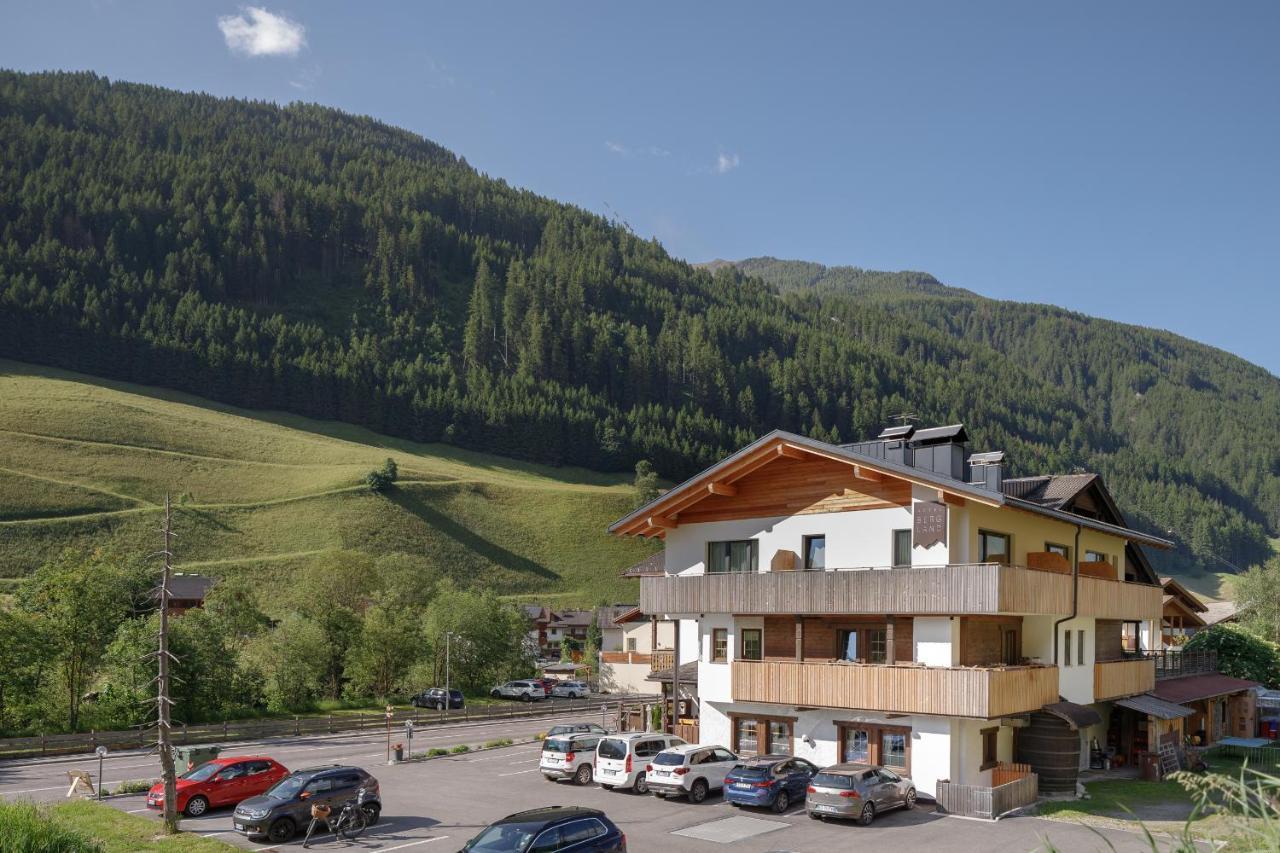 Hotel Bergland Cadipietra Exterior photo